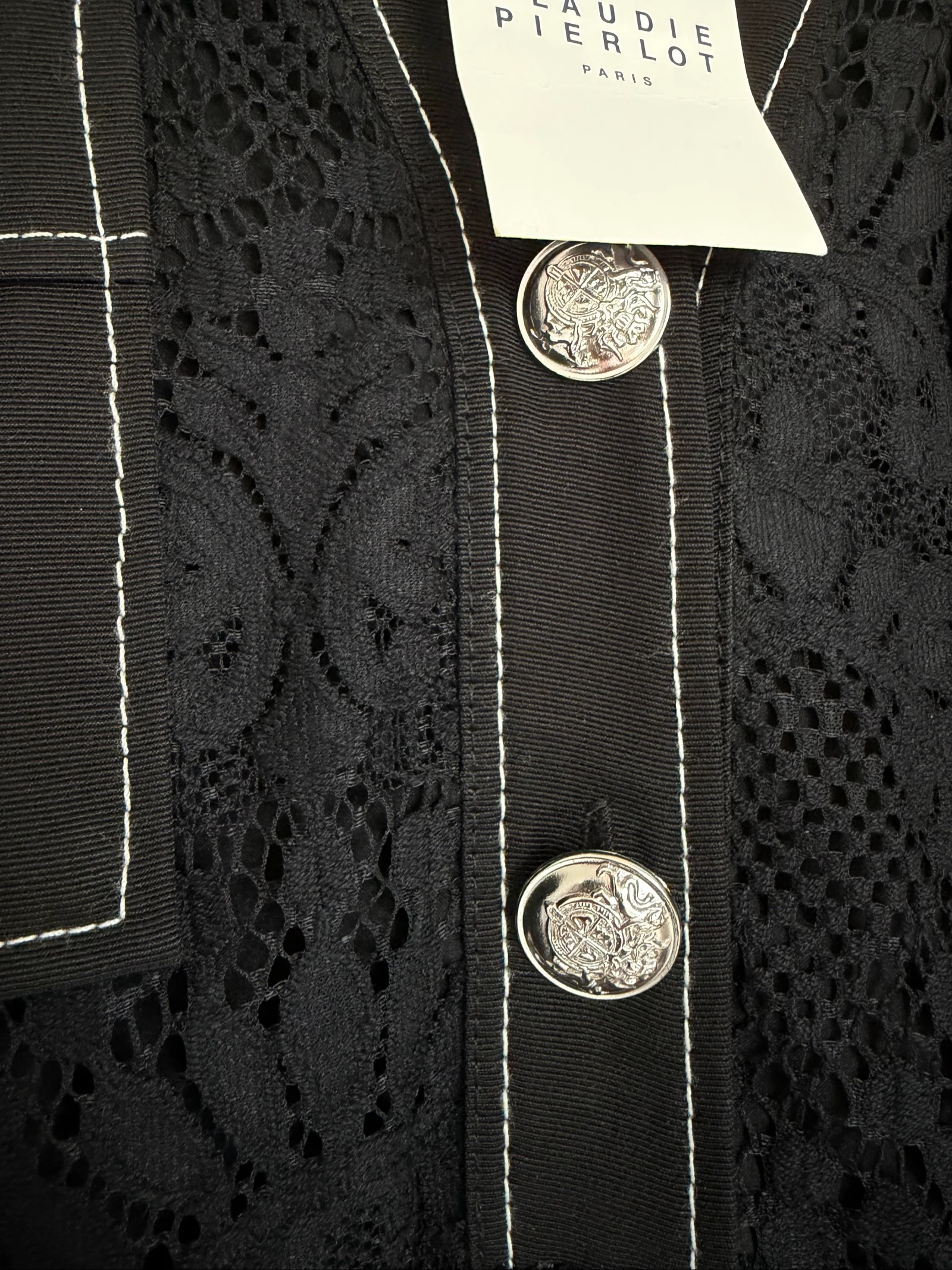 Robe Claudie Pierlot en dentelle noire – Neuve avec étiquette – T. 1 (S) – photo 4